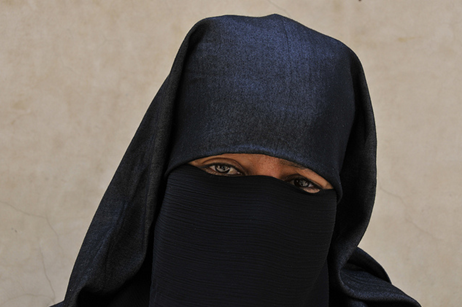 arabic women's wear garments